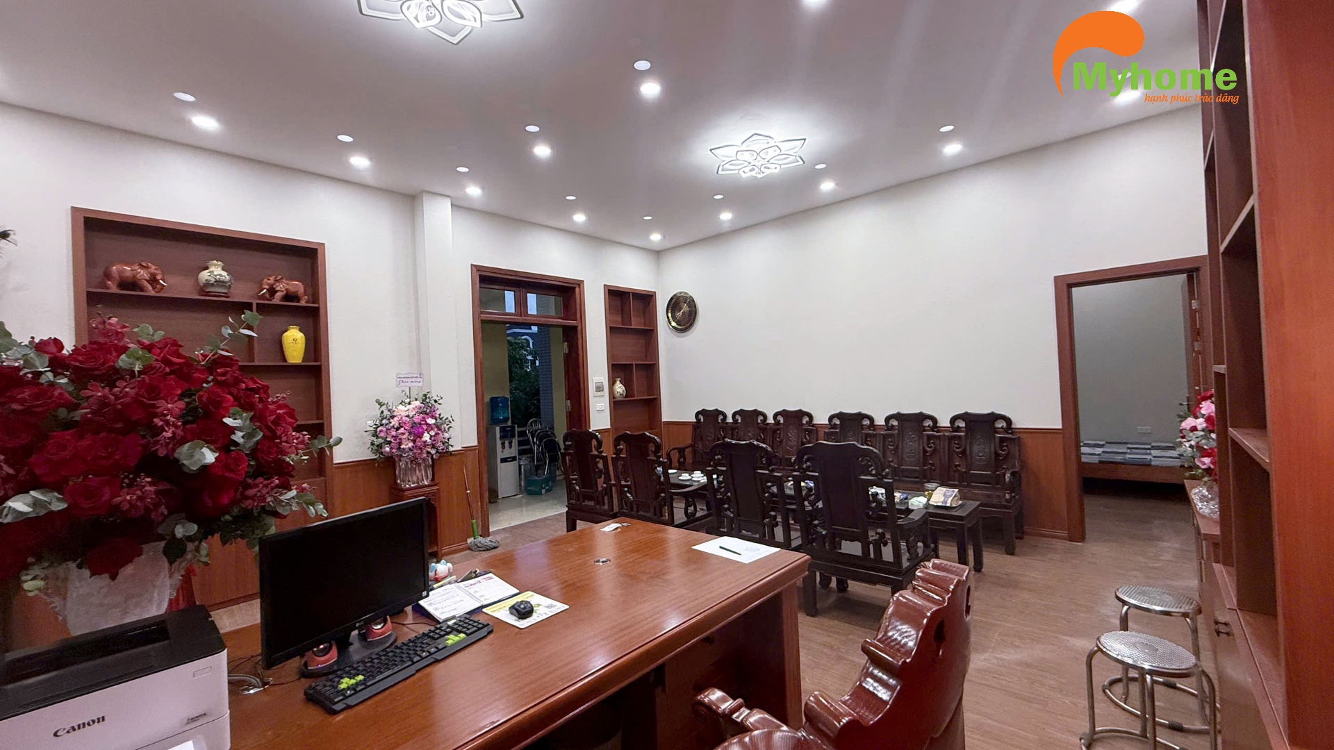 Giá kệ trang trí trưng bày vật phẩm phong thủy