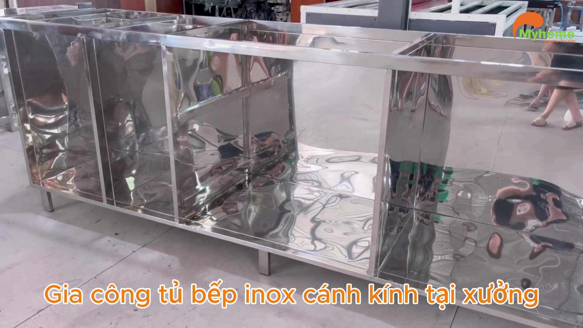 Thùng tủ bếp chất liệu inox 304