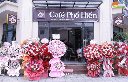 Café Phố Hiến trong ngày khai trương tại Vinhomes Ocean Park 2.