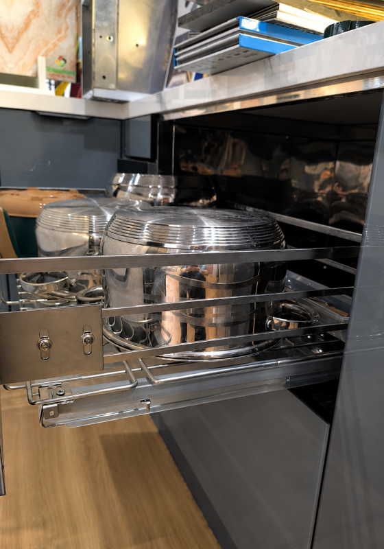 Tủ bếp inox bền đẹp, dễ lau chùi không bám bẩn